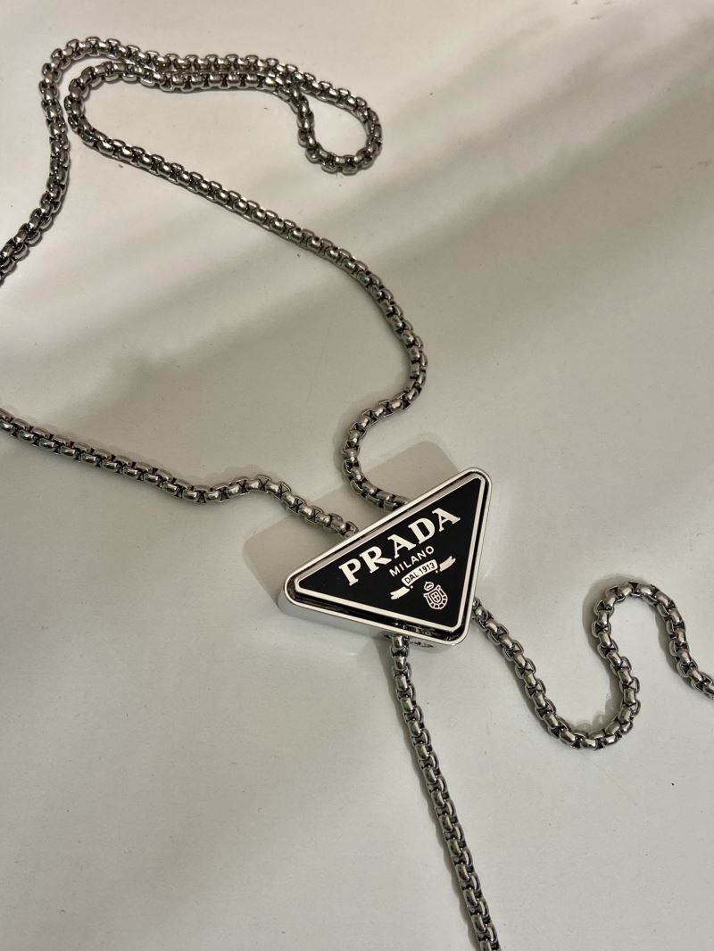 Pra*a waist chest packs